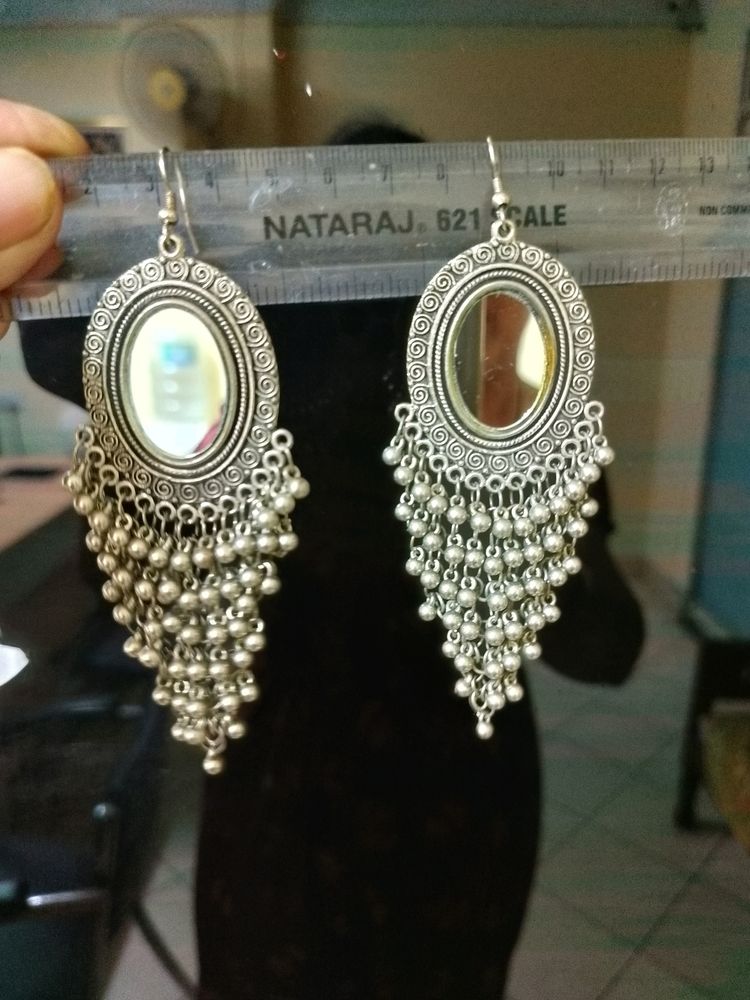 Black metal And Mirror Ererings