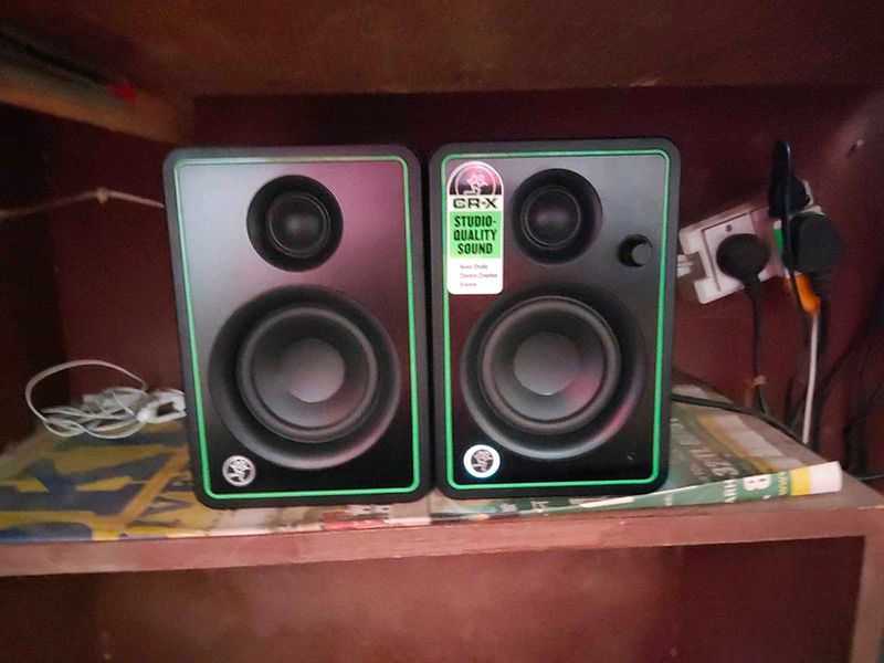 Mackie CR-X Studio Monitors - Pair
