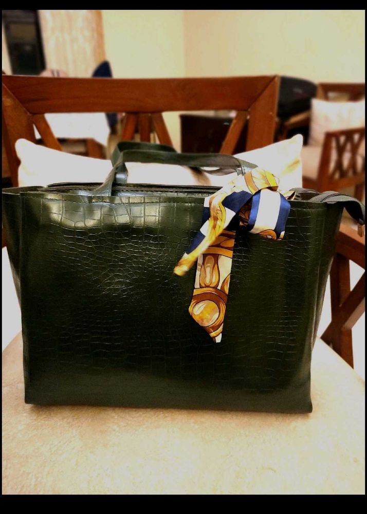 Green Hand Bag