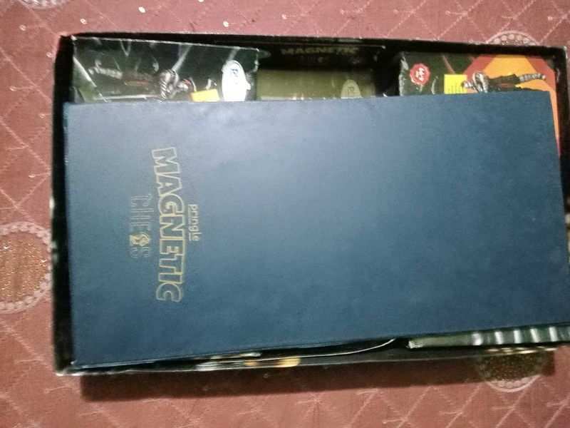 Magnetic Chess Game Like New