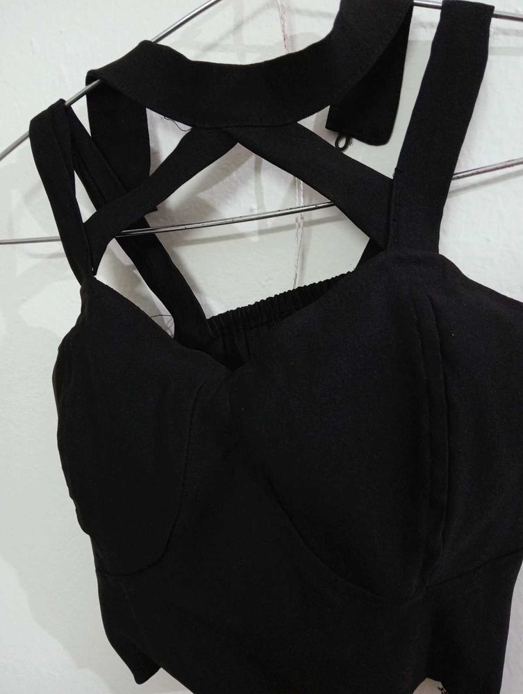Co-ord Set Of Skirt And Crop Tope