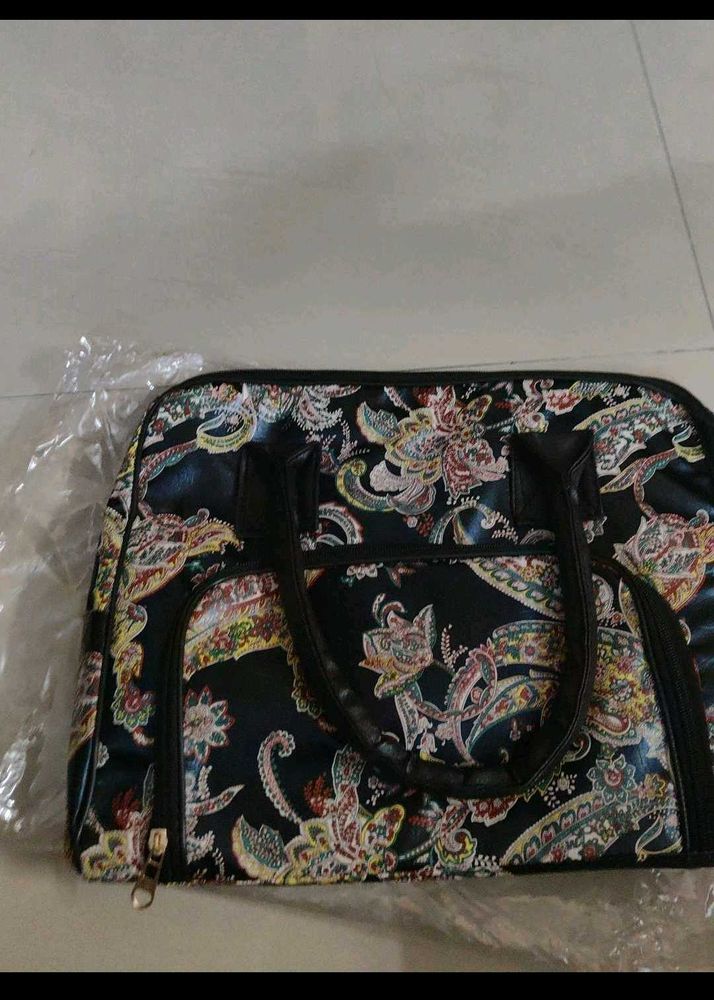 Big embroidered handbag new with tag