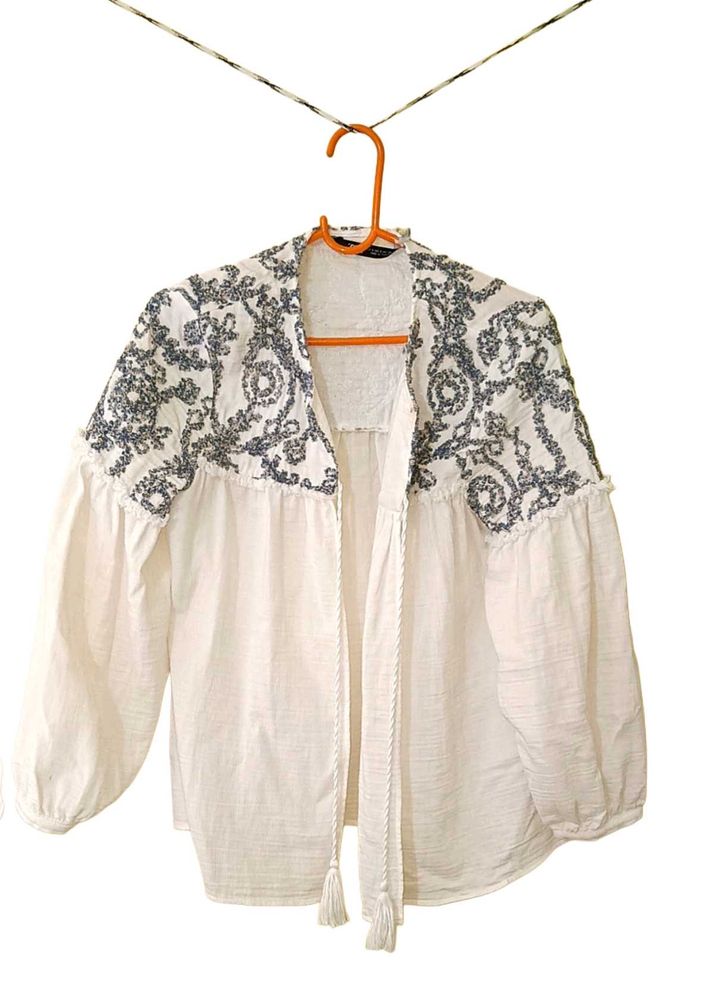 Zara Embroidered Cotton Blue White Kimono Jacket