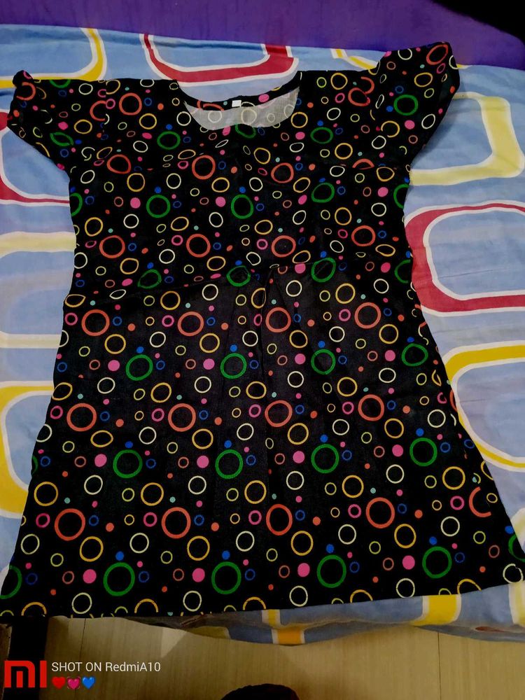 Colorful Circles Print Top
