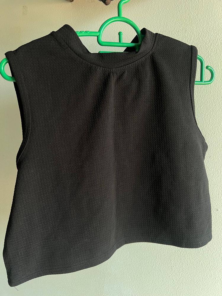 Black Crop Top