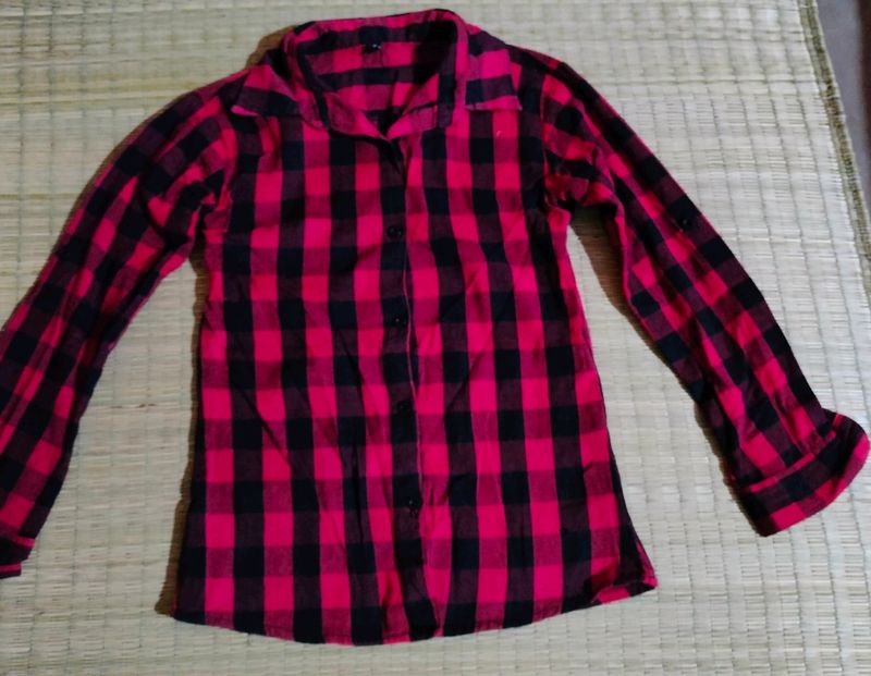 Black 🖤 Red ♥️ Chek Shirt 👕