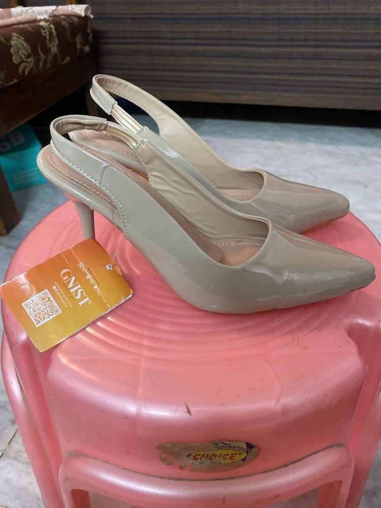 Elegant Beige Heels