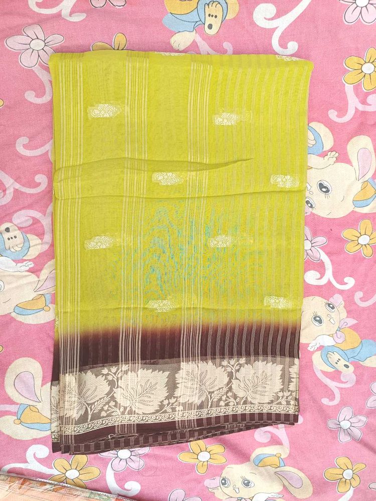 Price Drop 🎇Absolutely new Saree With Blouse