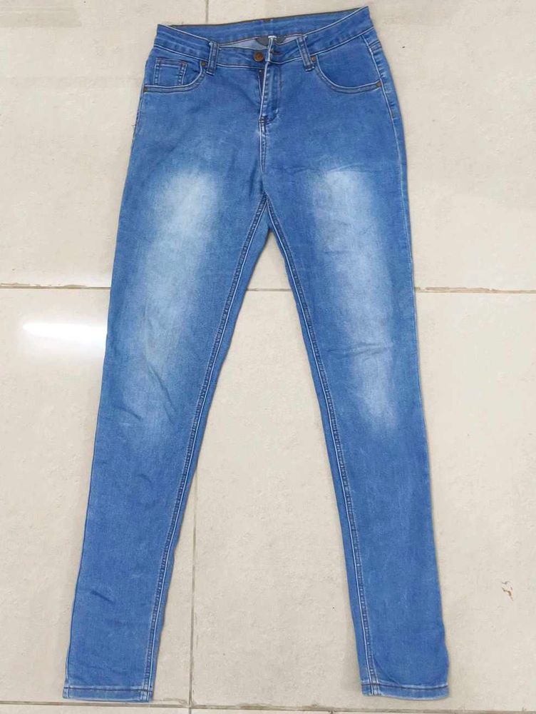 blue denim skinny jeans
