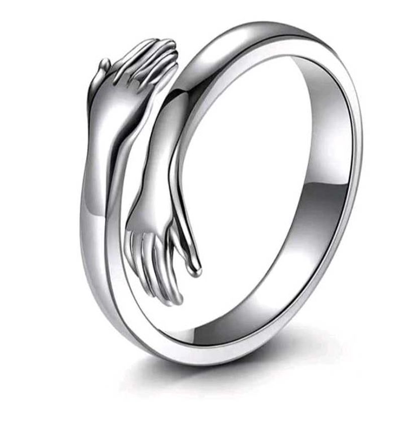 Hug Ring