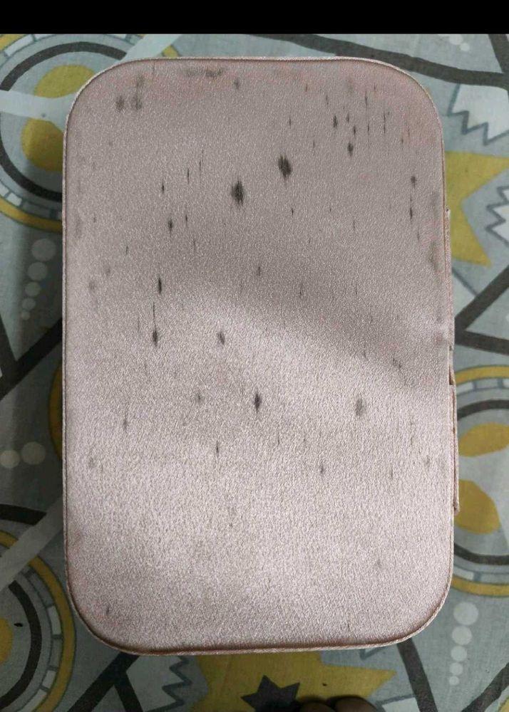 Faces Canada Vanity Box