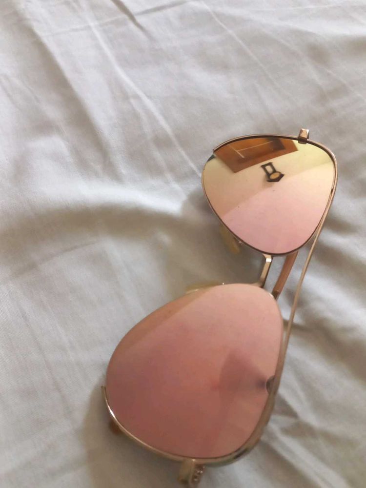 Rose Gold Celebrity Aviator Sunglasses