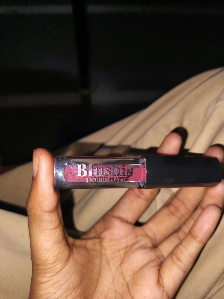 Blushis Liquid Matte Lipstick