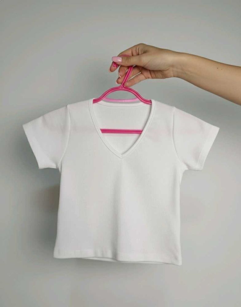 Cute White V-Neck T-Shirt