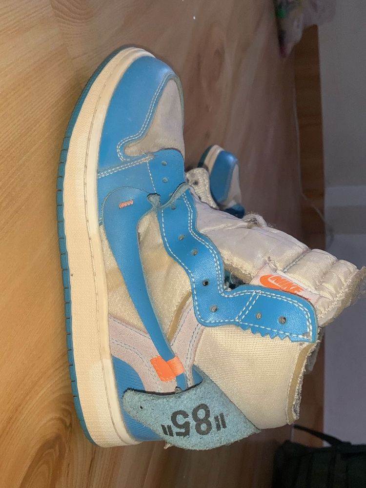 Off-White Air Jordan 1 UNC