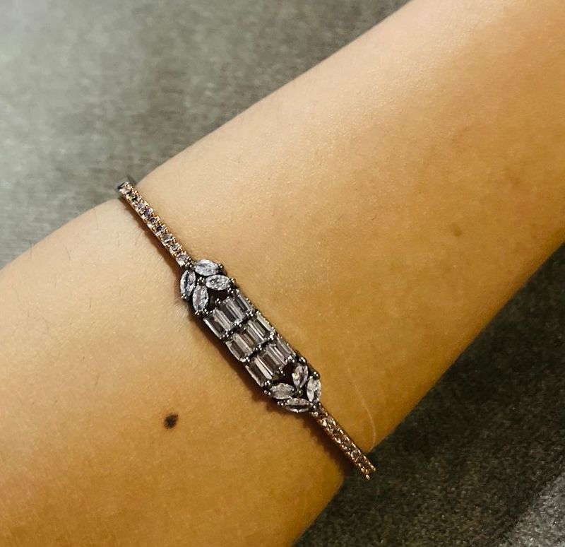 AD Bracelet