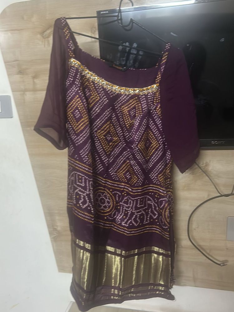Beautiful Kurta Fits Upto L