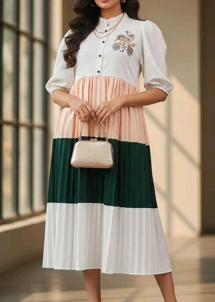 Elegant Pleated Midi Dress