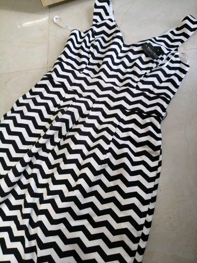 Chic Chevron Print Dress