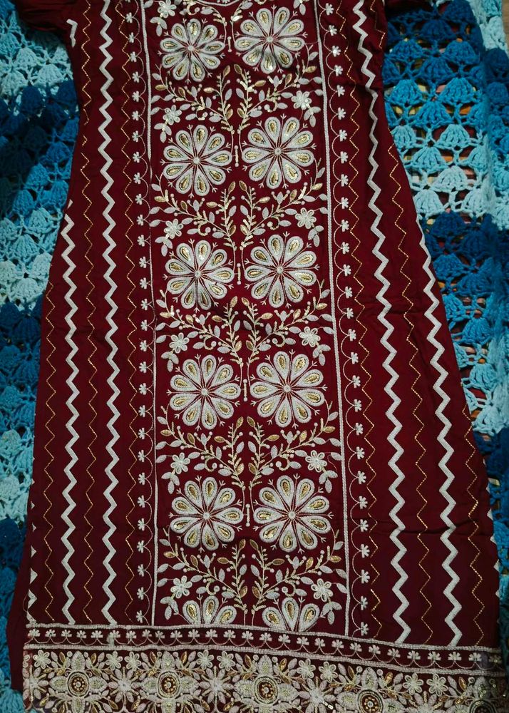Elegant Embroidered Kurta