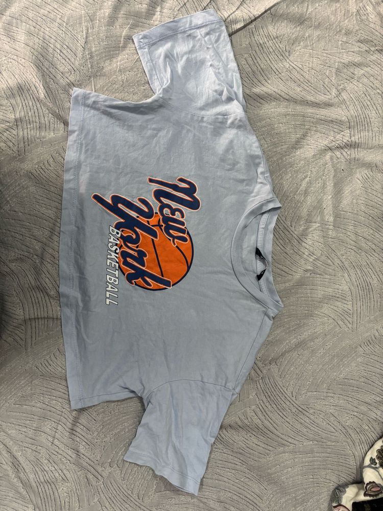New York Basketball Tee