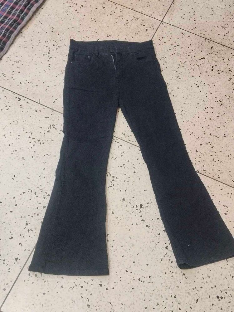 Flared Jeans