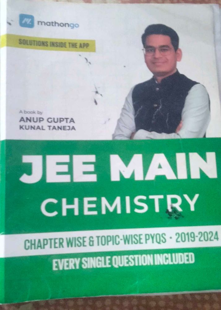 Mathongo&#39;s JEE Main Chemistry Book