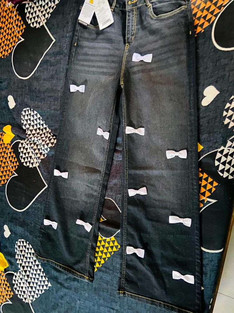 Glitch Jeans Totaly New
