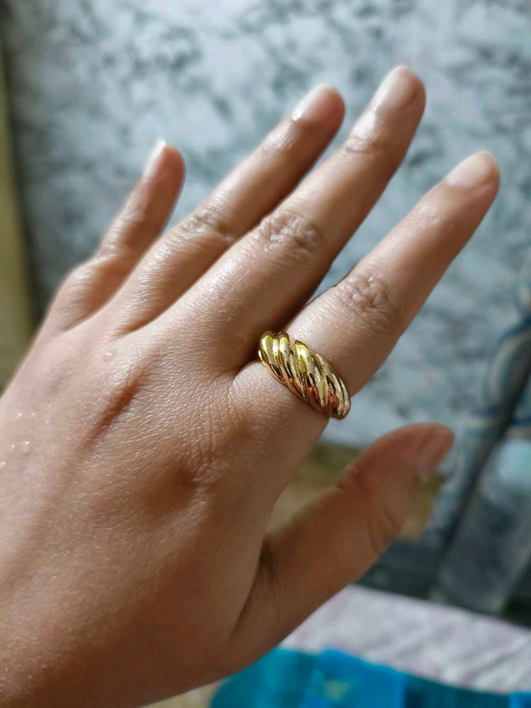 croissant💍 Gold Twisted Rope Rin