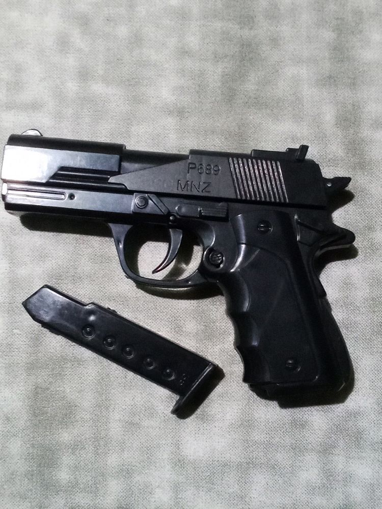 Toys Gun  + Snake Cube + Paperweight Combo