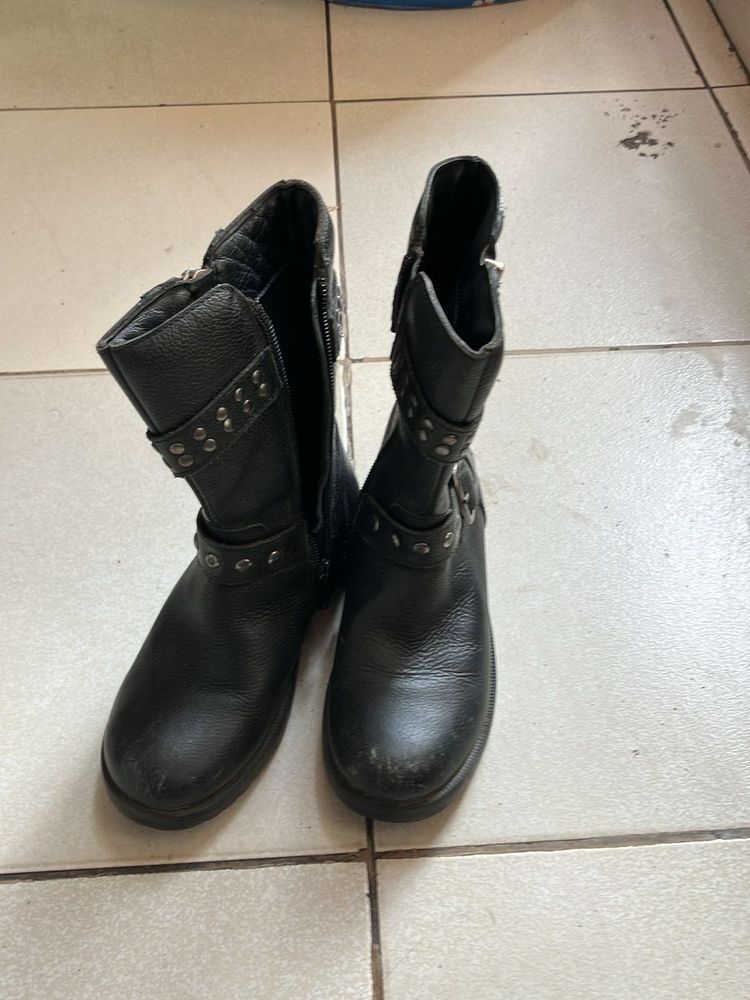 Boots 1.5Years To 3.5 Year