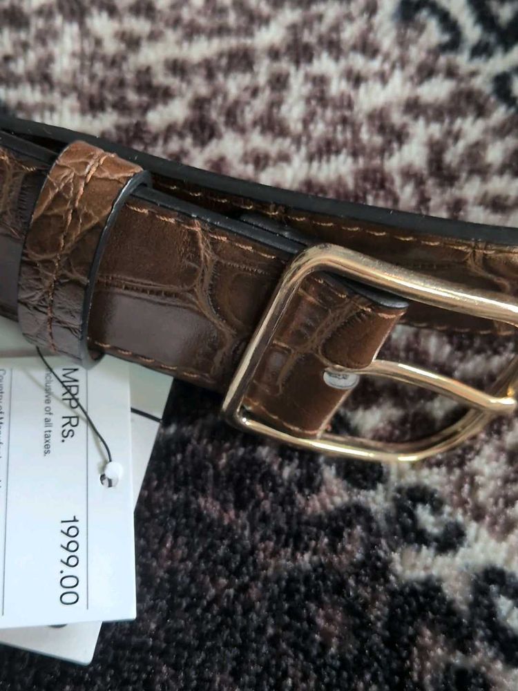 H&amp;M Brand New Stylish Brown Belt