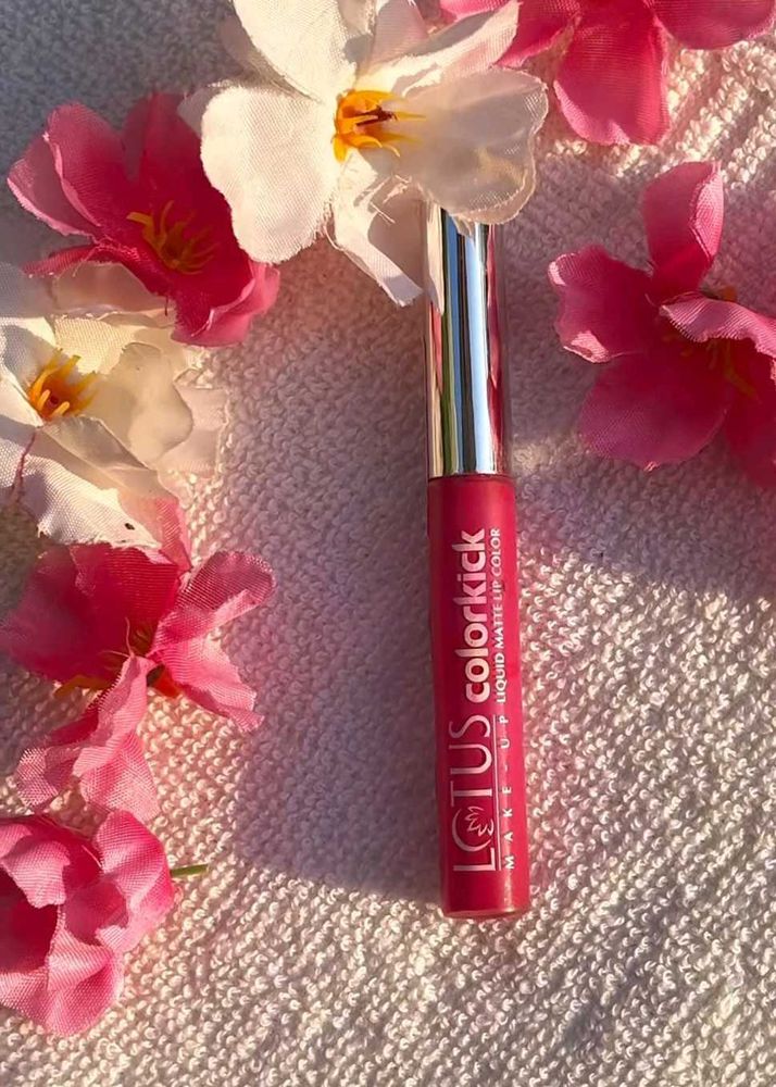 Lotus ColorKick Liquid Matte Lip Color