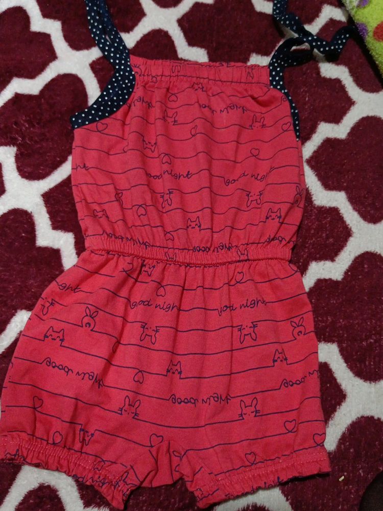 Baby Girl Sleeveless Romper Less Used