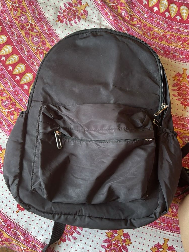 Black Backpack - Everyday Carry