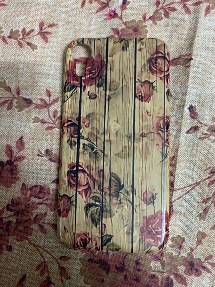 IphoneXR Floral Cover