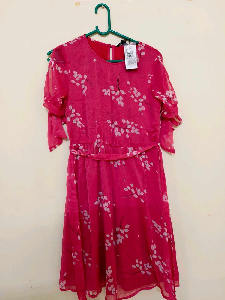 Pink Floral Chiffon Midi Dress