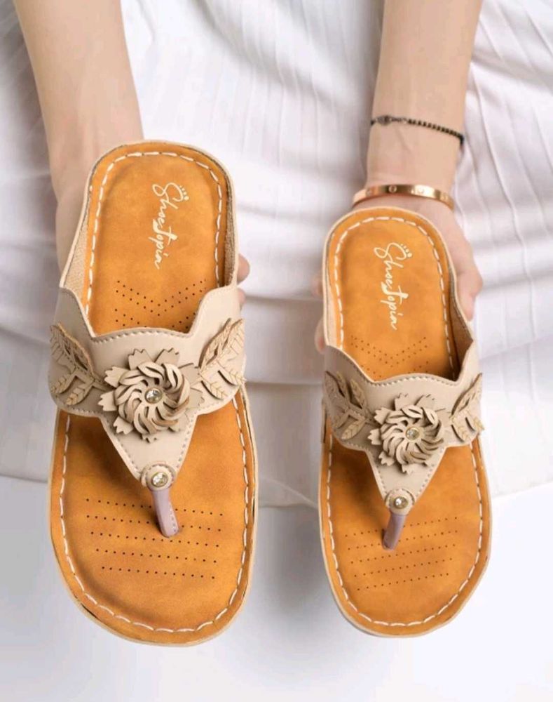 Limited Edition Trendy Party Wear Slipper