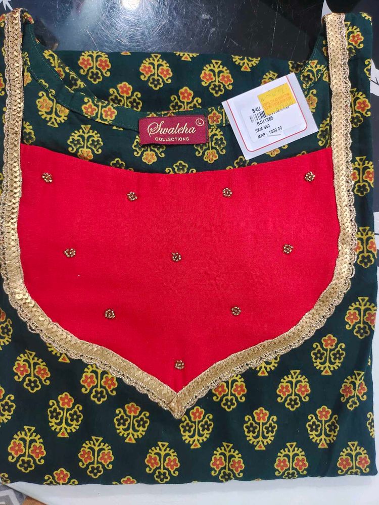Swaleha Green &amp; Red Kurti