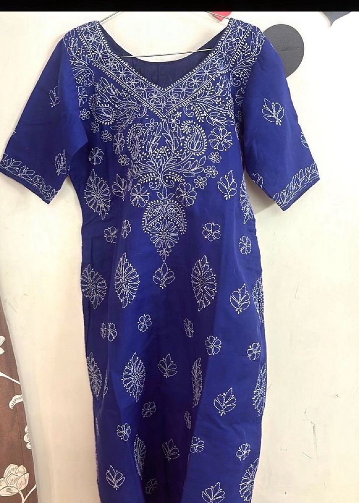 Red Embroidered Kurta