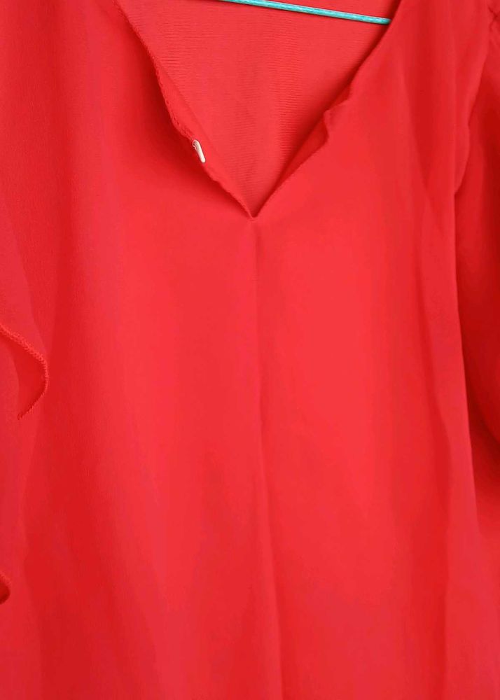 ❤️ Elegant Red Net Half-Sleeve Top for Women ❤️