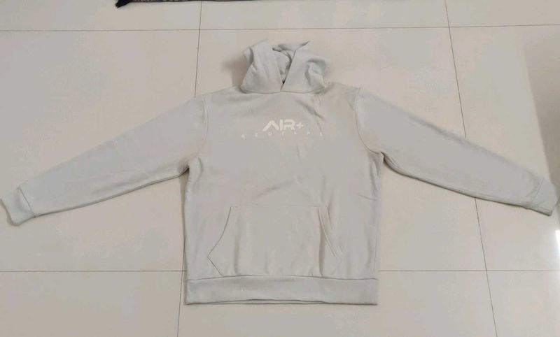 Redtape Sweat Shirt With Hodie
