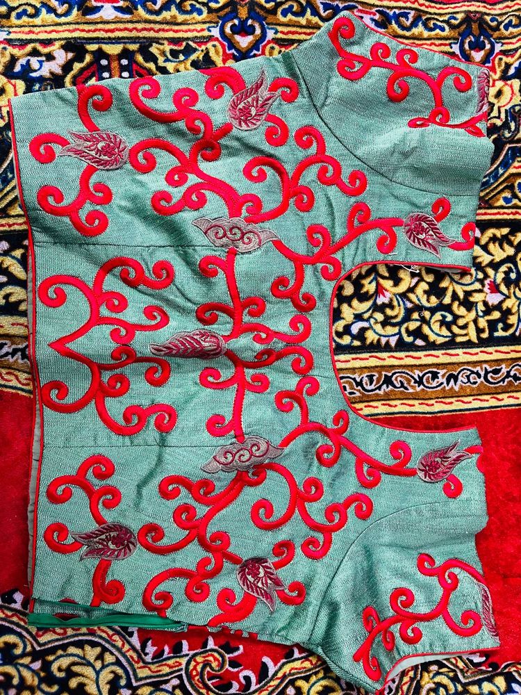 Blouse