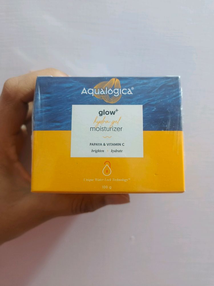 Aqualogica Glow+Hydra Gel Moisturizer