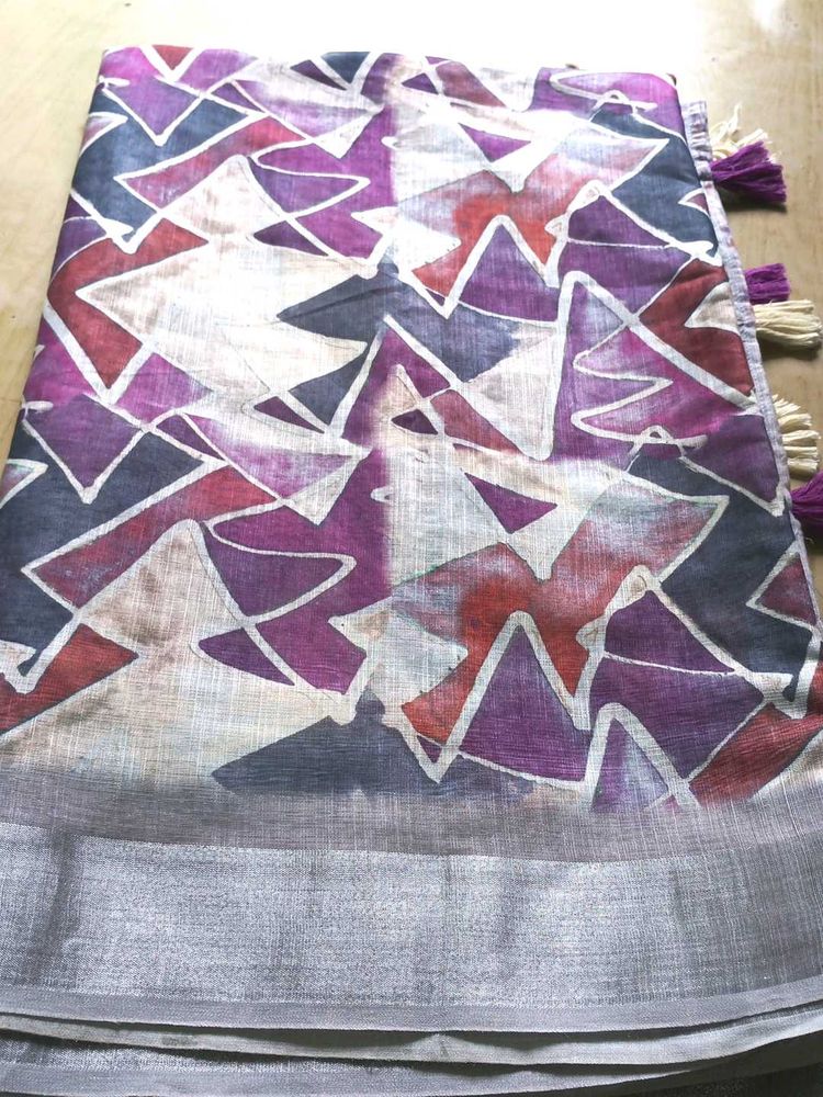 Stylish Printed Saree