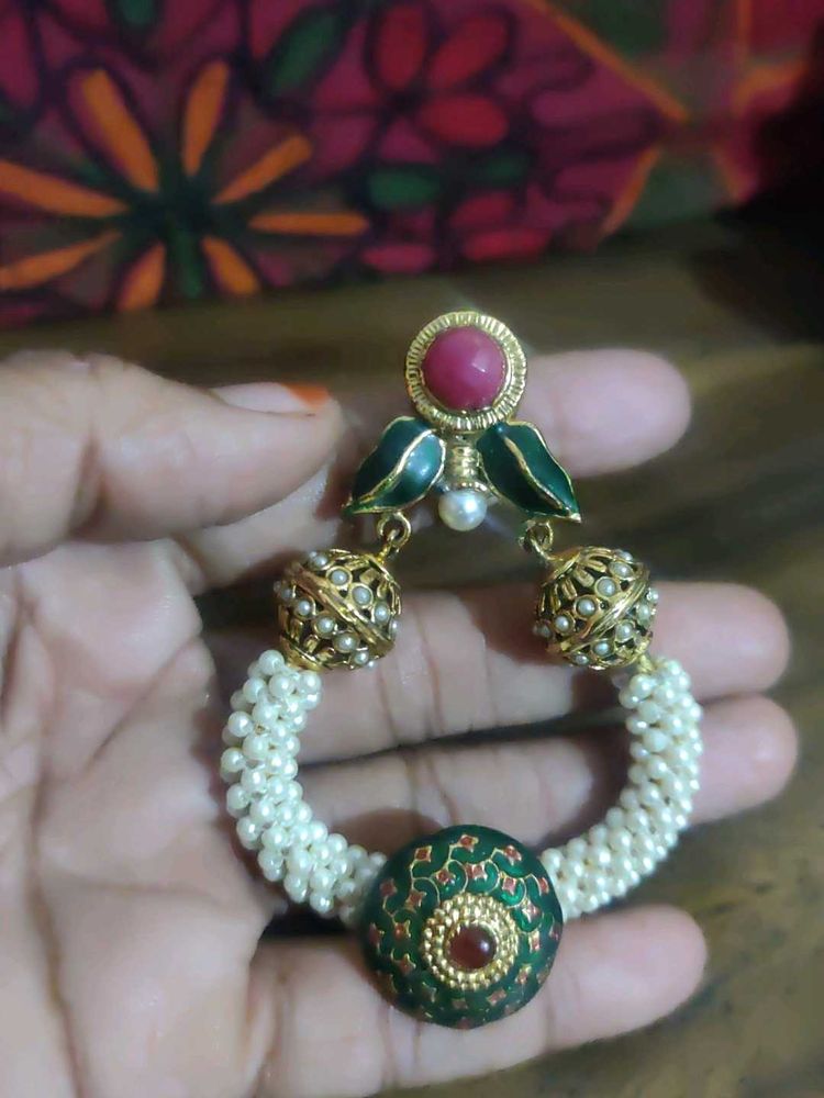 Traditional Earrings (Big) + One Set Of Earchain