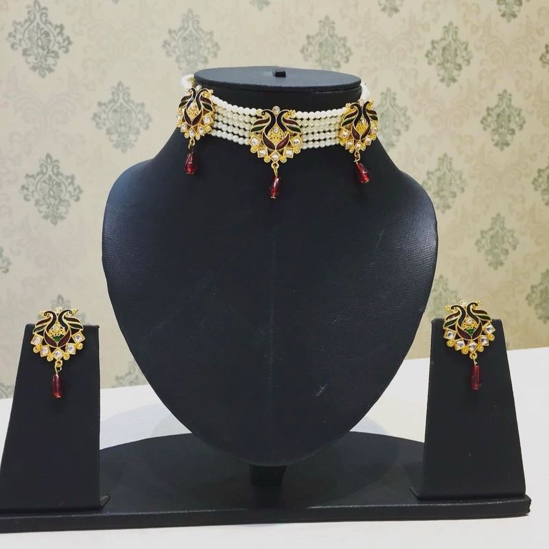Choker Set