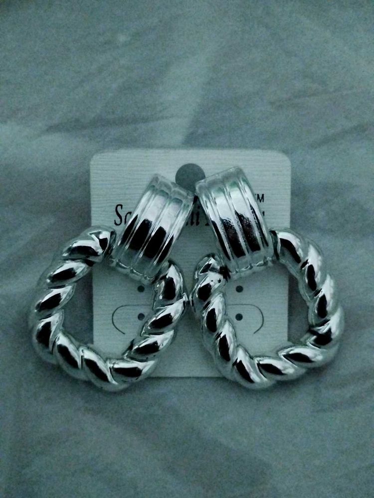 Earrings.
