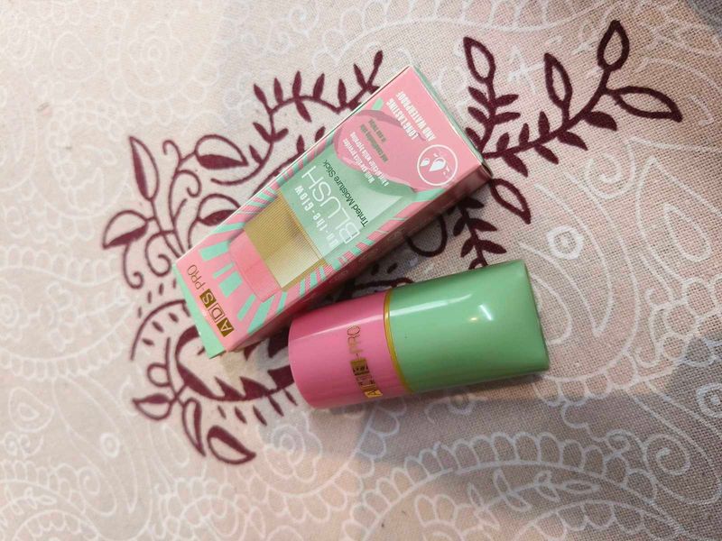 BLUSH STICK