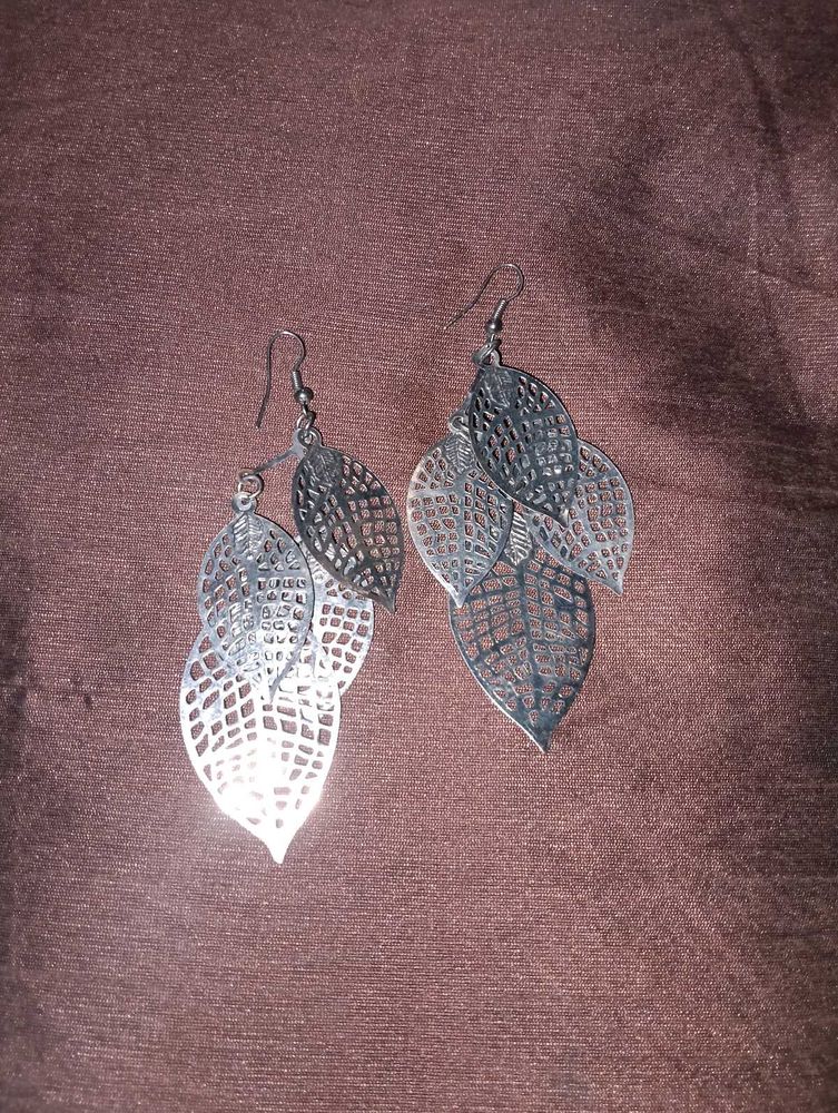 Leaf Drop Earrings